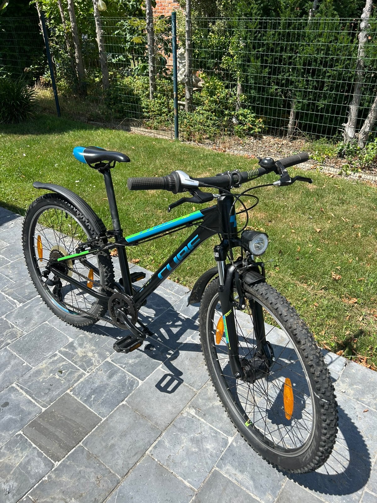 Cube 240, Ophalen, Zo goed als nieuw