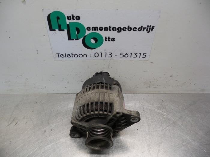 Dynamo van een Alfa Romeo 156 (156 98-), Gebruikt, -, -, Ophalen of Verzenden