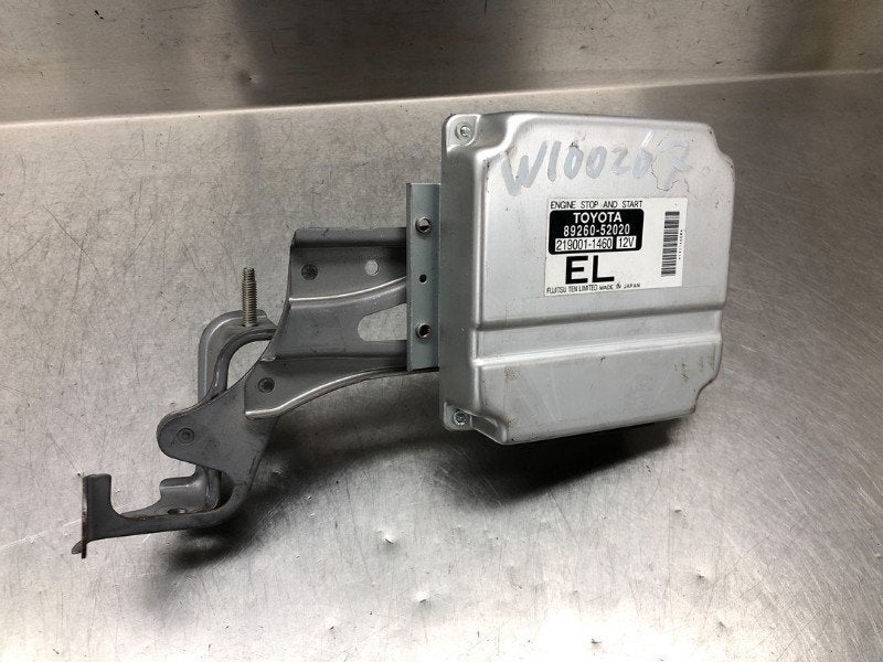COMPUTER MOTOR Toyota Yaris II (P9) (|8926052020|), Auto-onderdelen, Gebruikt, Dhr. M. Roggen, Toyota, Marinus@Japoto.nl