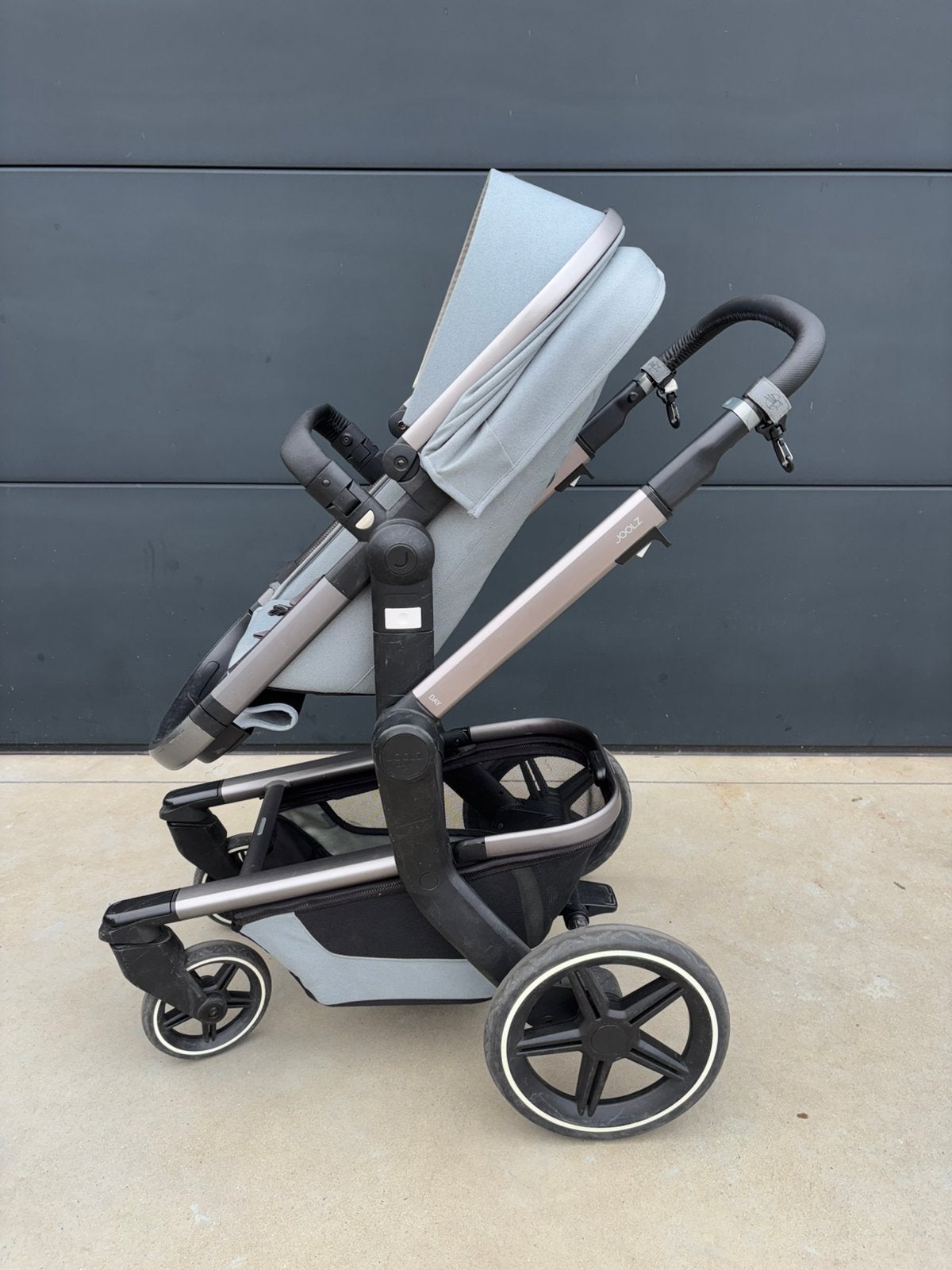 Joolz Day+ Modern Blue, Kinderen en Baby's, Kinderwagens en Combinaties, Gebruikt, Kinderwagen, Overige merken, Met reiswieg, Verstelbare duwstang