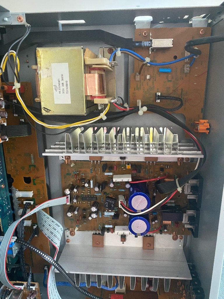 Marantz PM66SE (special edition): defect: lees, TV, Hi-fi & Vidéo, Marantz, 60 à 120 watts, Enlèvement, Stéréo