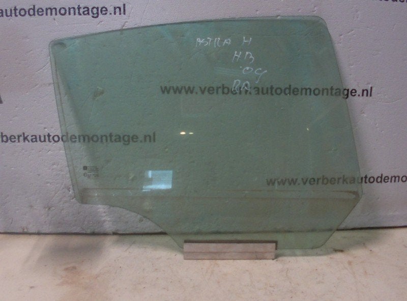 VITRE ARRIERE DROITE Opel Astra H (L48) (01-2004/05-2014), Opel, Opel Automobile GmbH, Utilisé, Kontakt-opel@opel.com