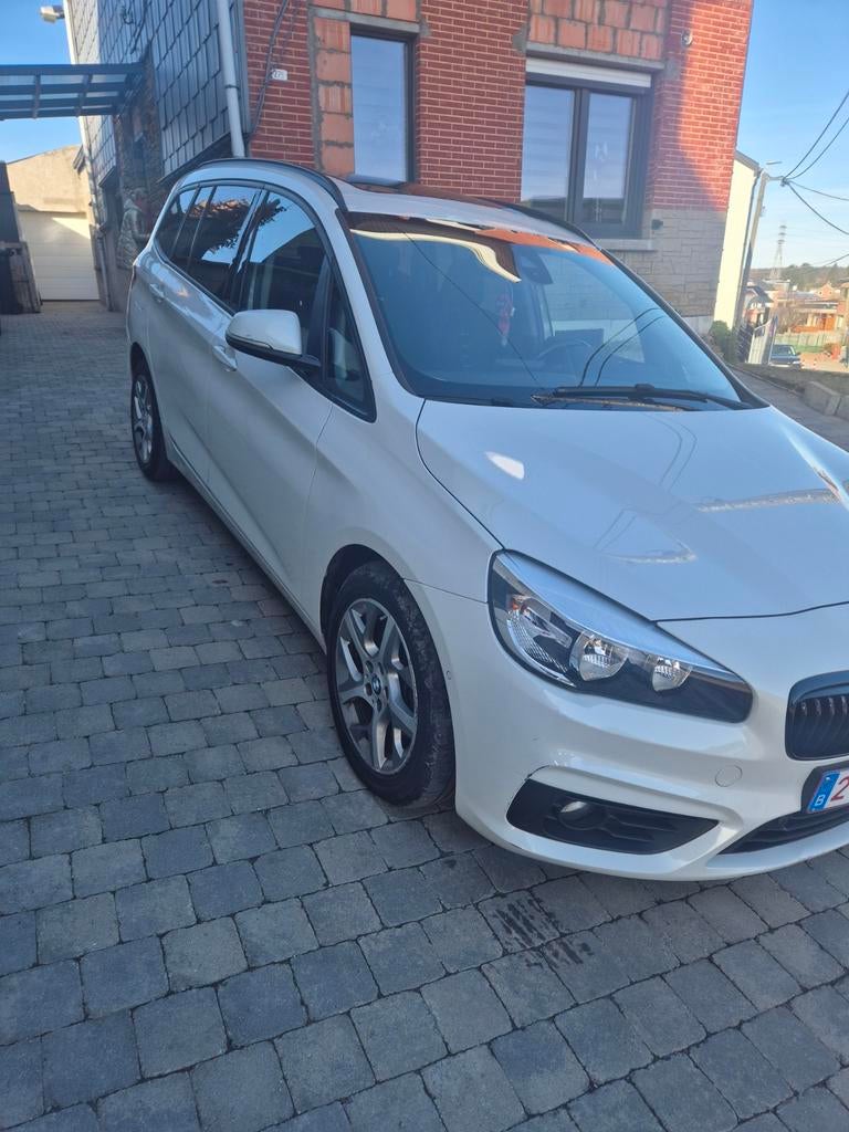 Bmw serie 2 grantourer 216d 214000km, 7 places, Noir, 5 portes, Diesel