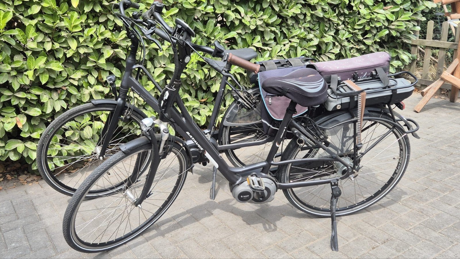 2 elektrische damesfietsen, Ophalen, Batavus