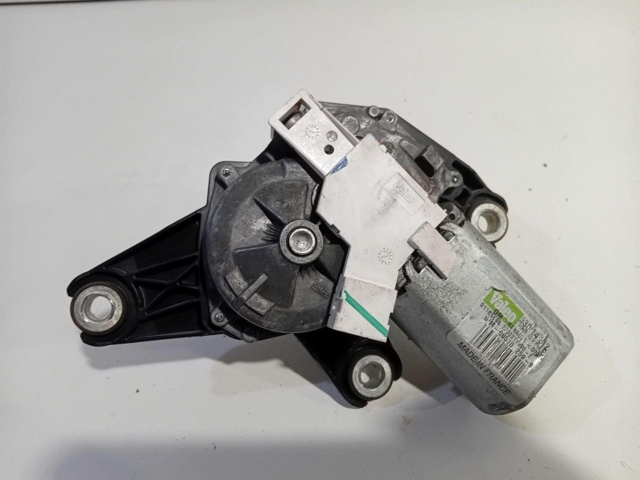Ruitenwissermotor achter Renault Trafic, Onderdelen@venauto.nl, Van der Ven Autorecycling B.V., Gebruikt, Ettenseweg 76, 4706 PB Roosendaal, The Netherlands