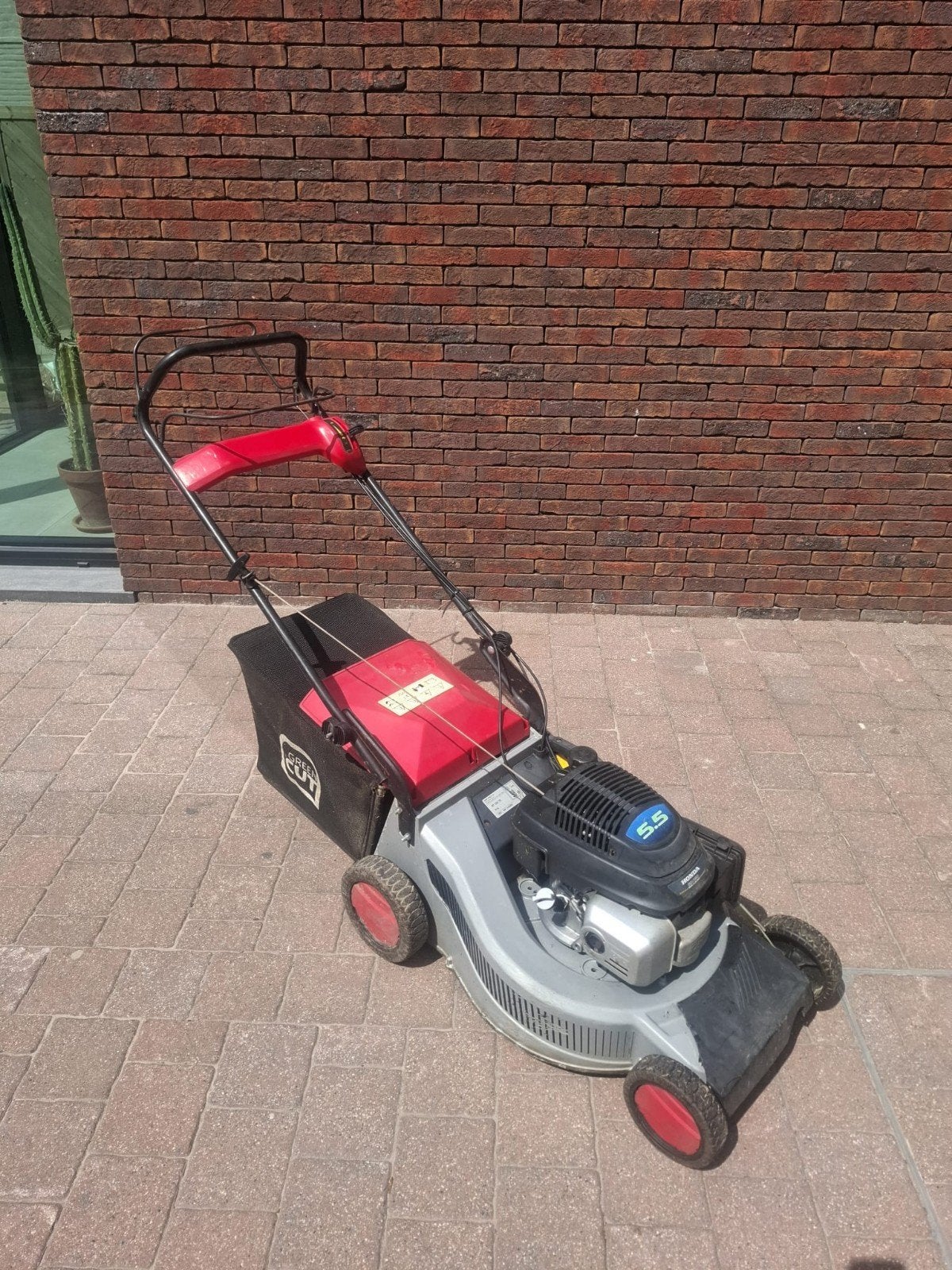 Grasmachine, Tuin en Terras, Grasmaaiers, Ophalen