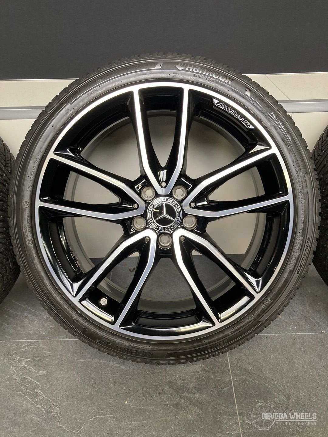 19” originele Mercedes A W177 AMG velgen + allseason banden, Autos : Pièces & Accessoires, Pneus & Jantes, Pneus et Jantes, 4 Saisons