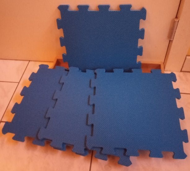 4 losse vloermat-tegels met jigsaw-connectie 30x30cm, Ophalen of Verzenden, Nieuw, Blauw, Kunststof