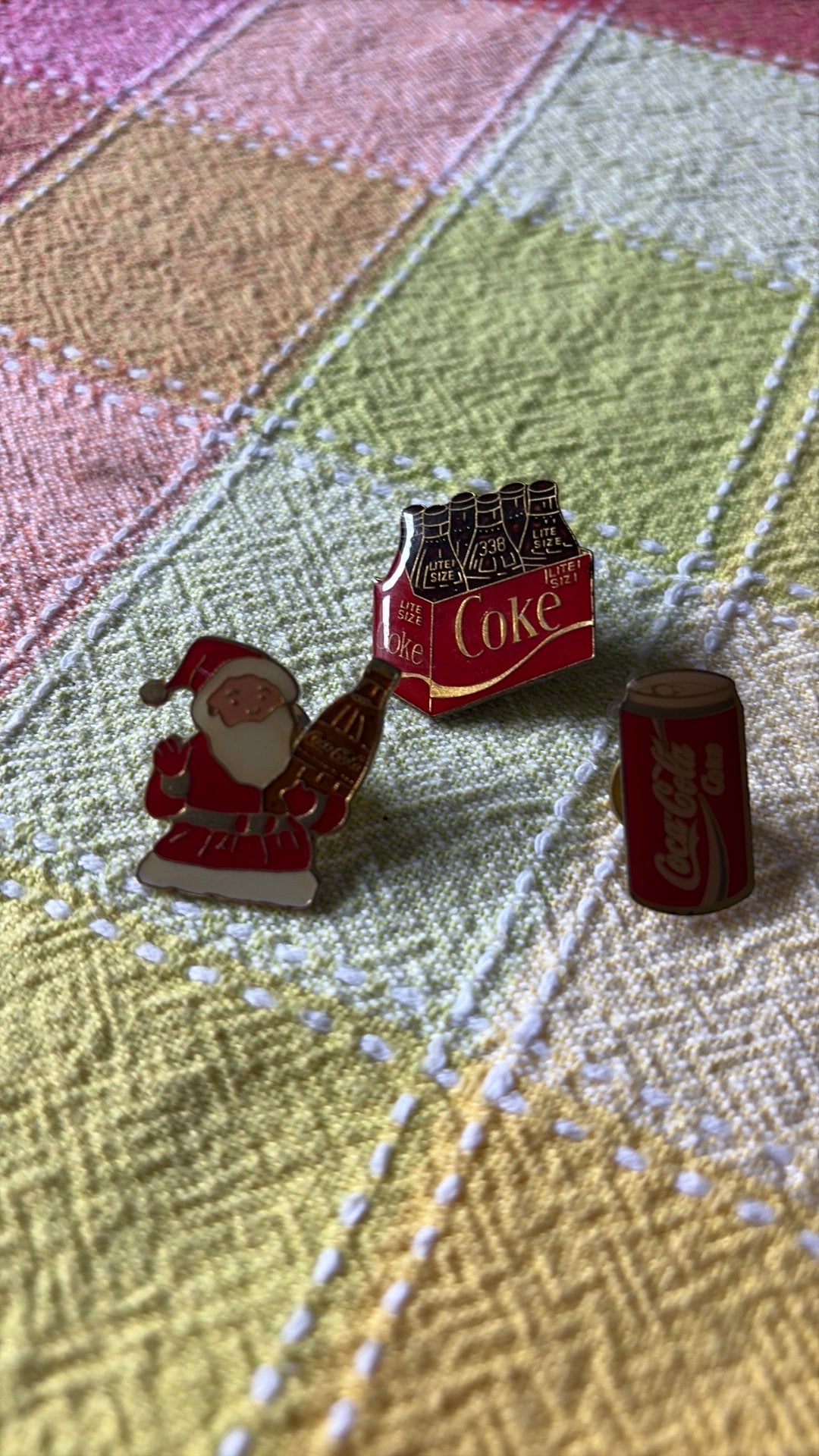 Pin's Coca-Cola, Enlèvement, Comme neuf