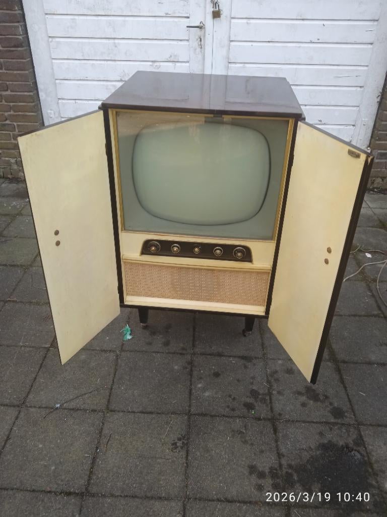 TV meubel dressoir jaren 60 Socora, Ophalen, Gebruikt, Eikenhout, Gewoon mooi 60er!