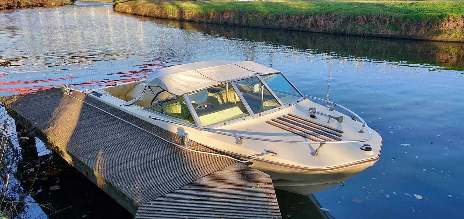 Boot mercruiser