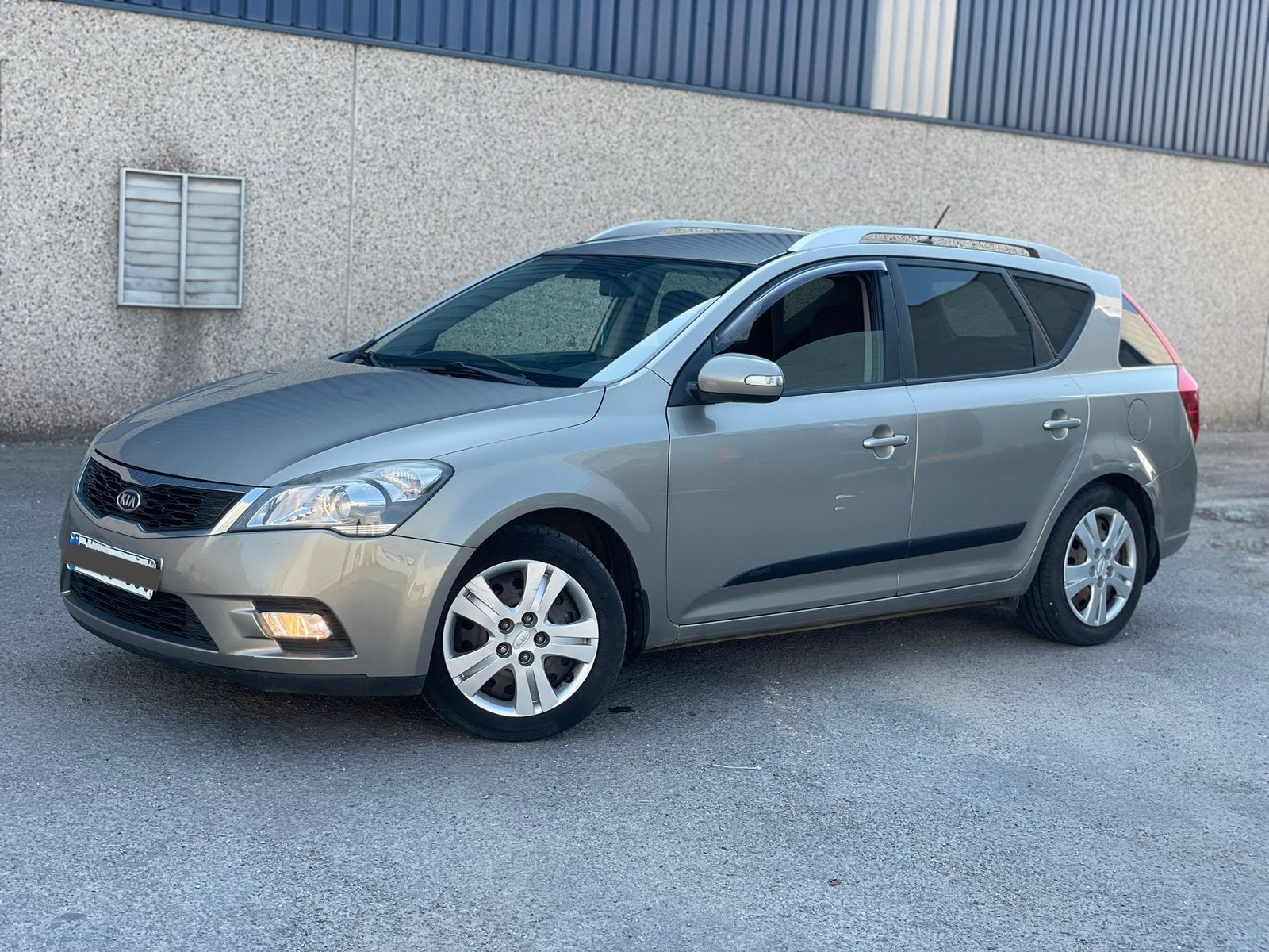 Kia Cee'd SW 1.6 CRDi Hedgren EcoDynamics FaceLift** EURO 5, Autos, Euro 5, Entreprise, Boîte manuelle, 5 portes