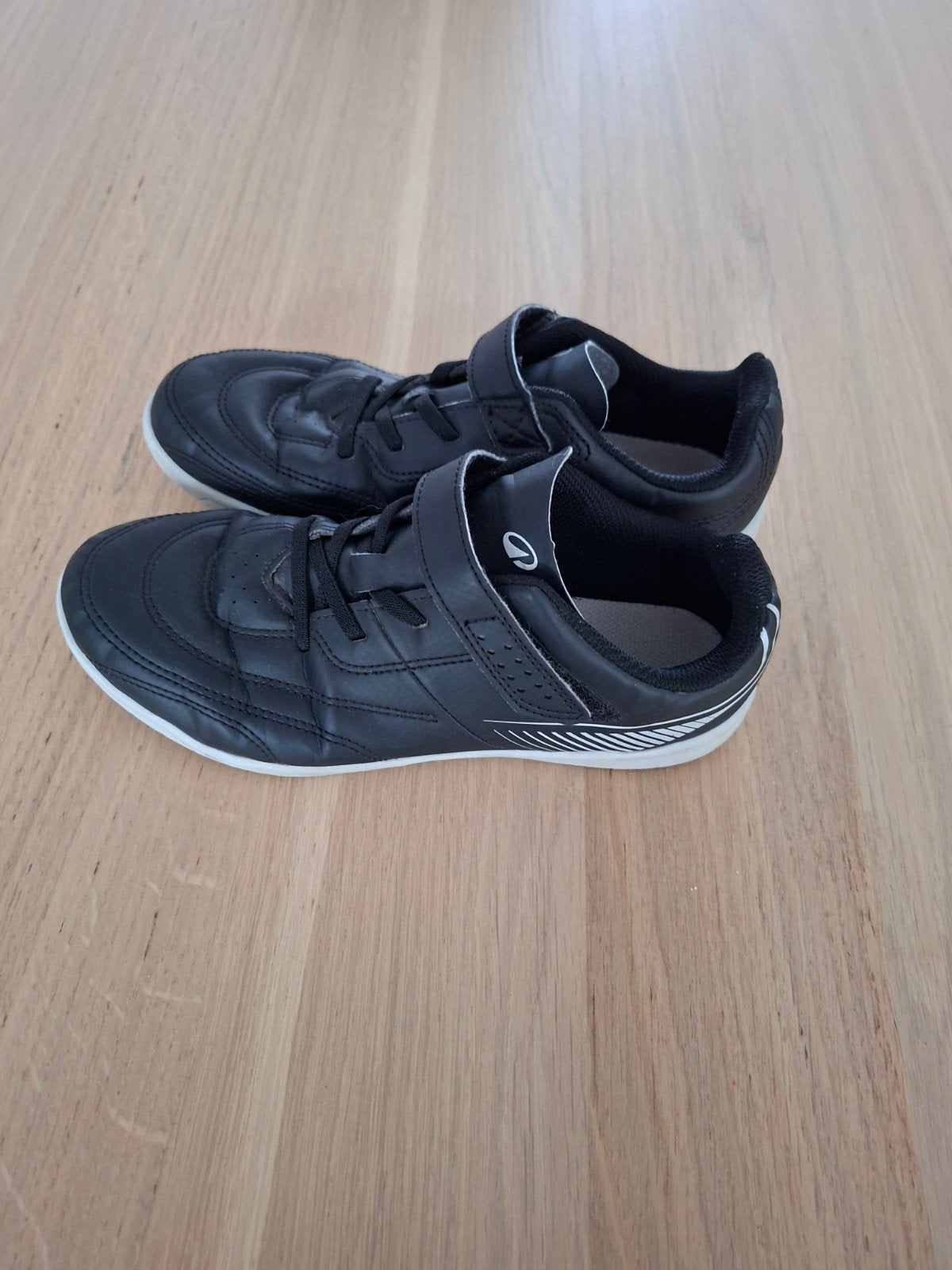 Chaussures de sport Kipsta M37, Garçon, Enlèvement ou Envoi, Kipsta, Comme neuf