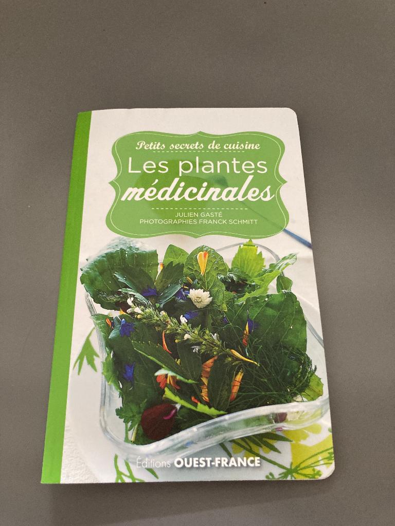 Livre de recettes - Les plantes médicinales, Livres, Enlèvement, Utilisé, Fleurs, Plantes et Arbres