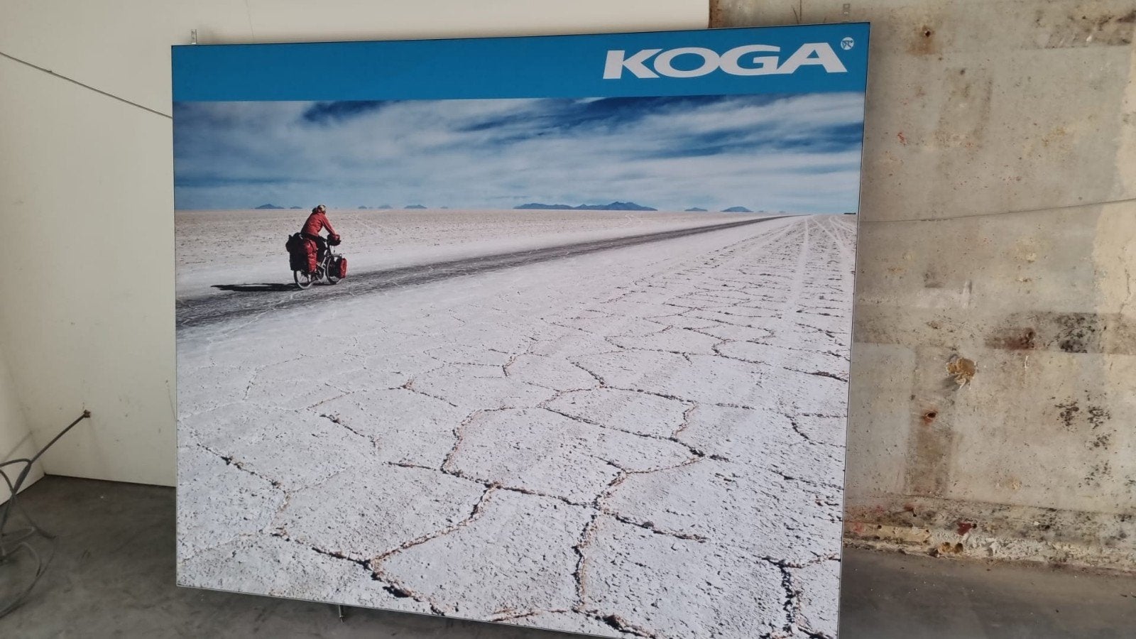 Banner KOGA, Ophalen