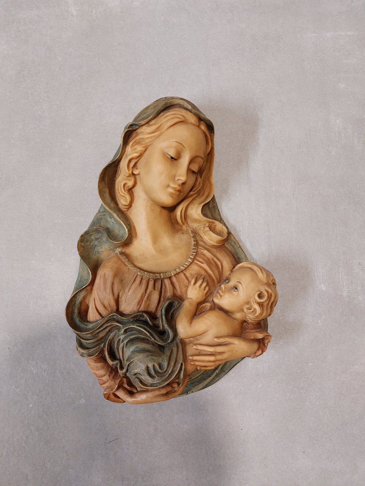 Mariabeeld 30 cm met haakje, Enlèvement