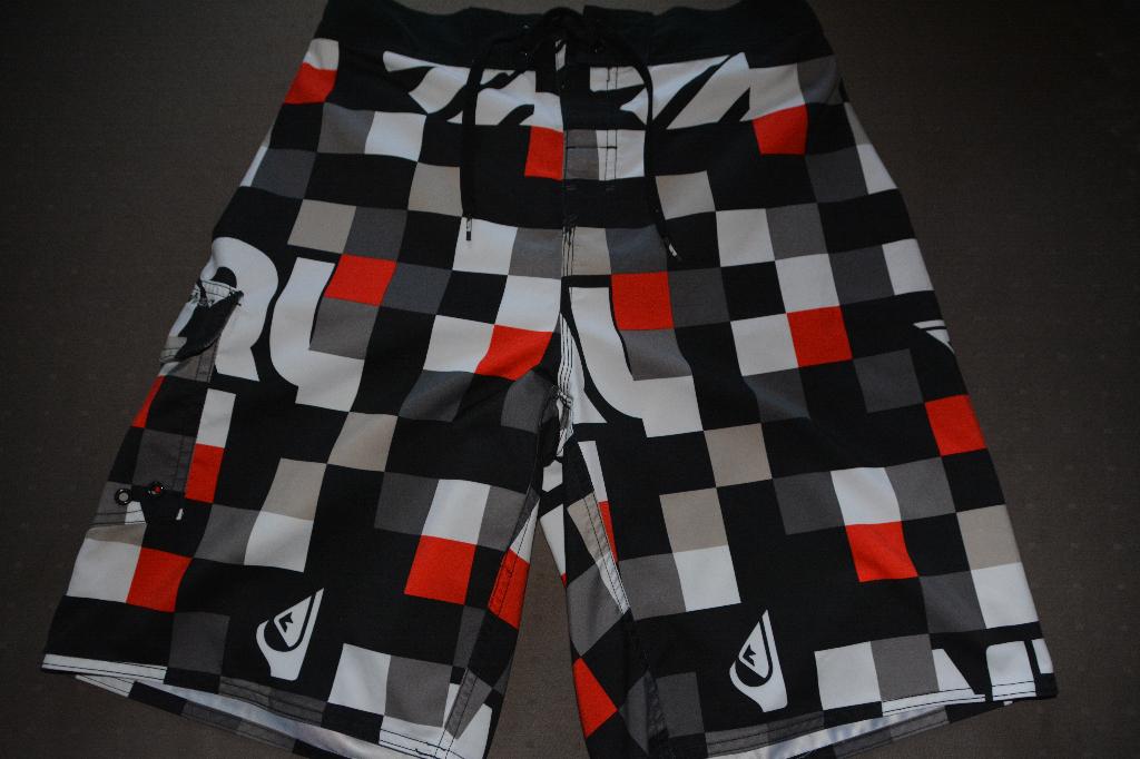 Zwemshort Quiksilver, Enlèvement ou Envoi, Taille 52/54 (L), Short de bain, Rouge