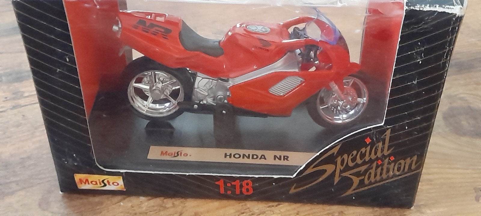 Schaalmodel 1/18 Honda NR motorfiets
Speciale editie, Hobby en Vrije tijd, Ophalen of Verzenden, Maisto