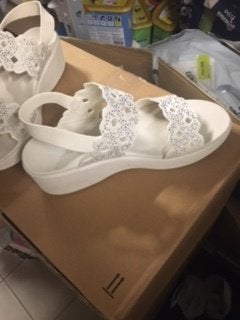 Skechers - Wit met sleehak van 6cm - NIEUW - Maat 40, Skechers, Schoenen met lage hakken, Verzenden, Wit