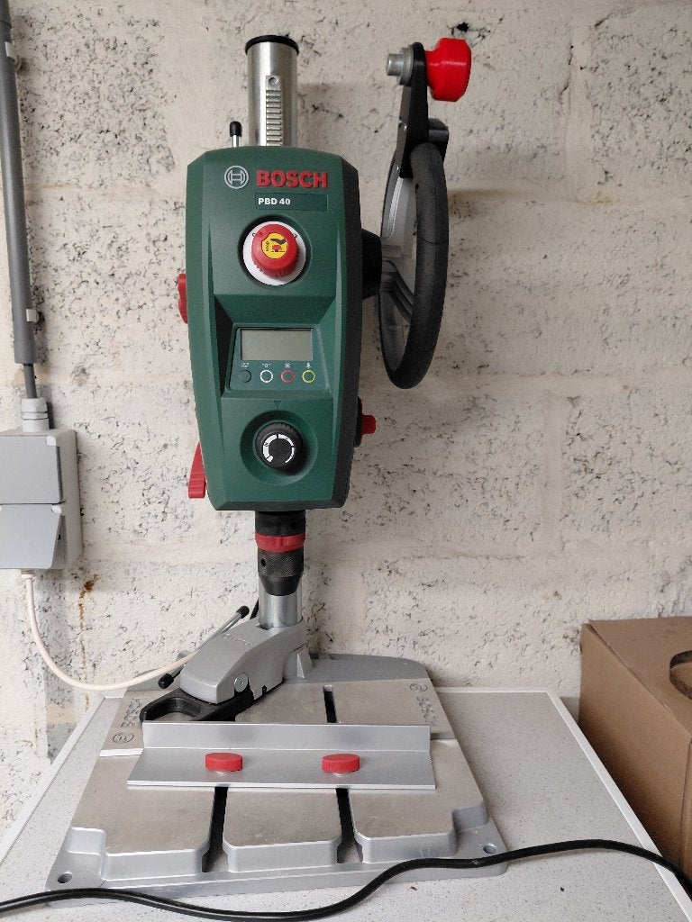 Perceuse a colonne, Bricolage & Construction, Enlèvement, Comme neuf, 600 watts ou plus, Perceuse