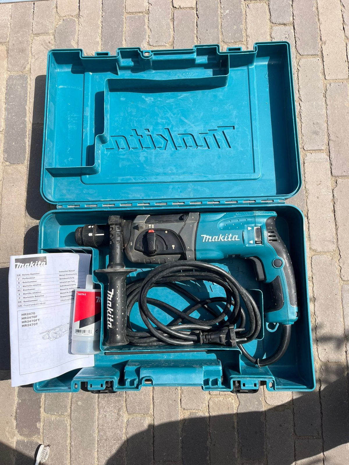 Boorhamer Makita HR2470, Ophalen, Boor- en/of Breekhamer, Variabele snelheid, Gebruikt