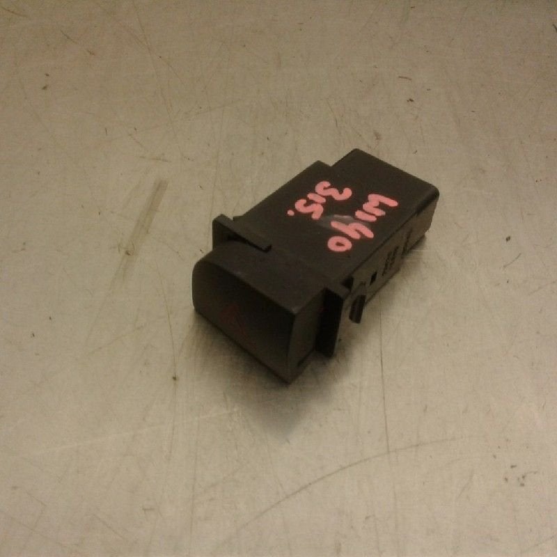 ALARMLICHTEN SCHAKELAAR Hyundai Accent (01-2005/02-2010), Gebruikt, Hyundai