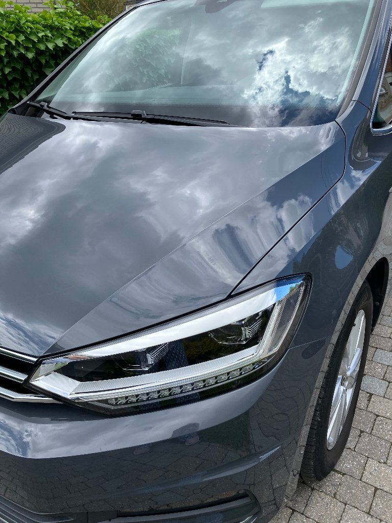 VW Touran 1.5 TSI DSG 7-zit (panodak / trekhaak /...), Auto's, Monovolume, 1498 cc, 4 cilinders, Alcantara