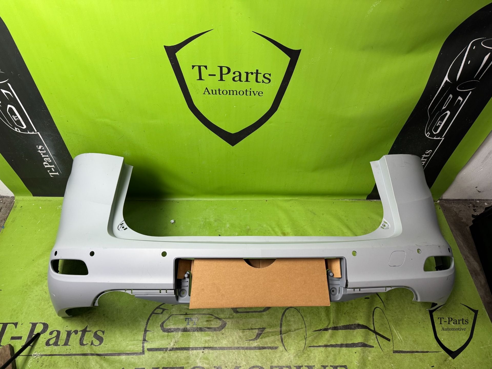 opel zafira achterbumper bumper 6x PDC bumper 20951267 NIEUW, Auto-onderdelen, Gebruikt, Opel Automobile GmbH, Kontakt@opel-infoservice.de