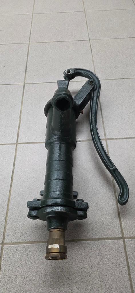 handwaterpomp, Enlèvement