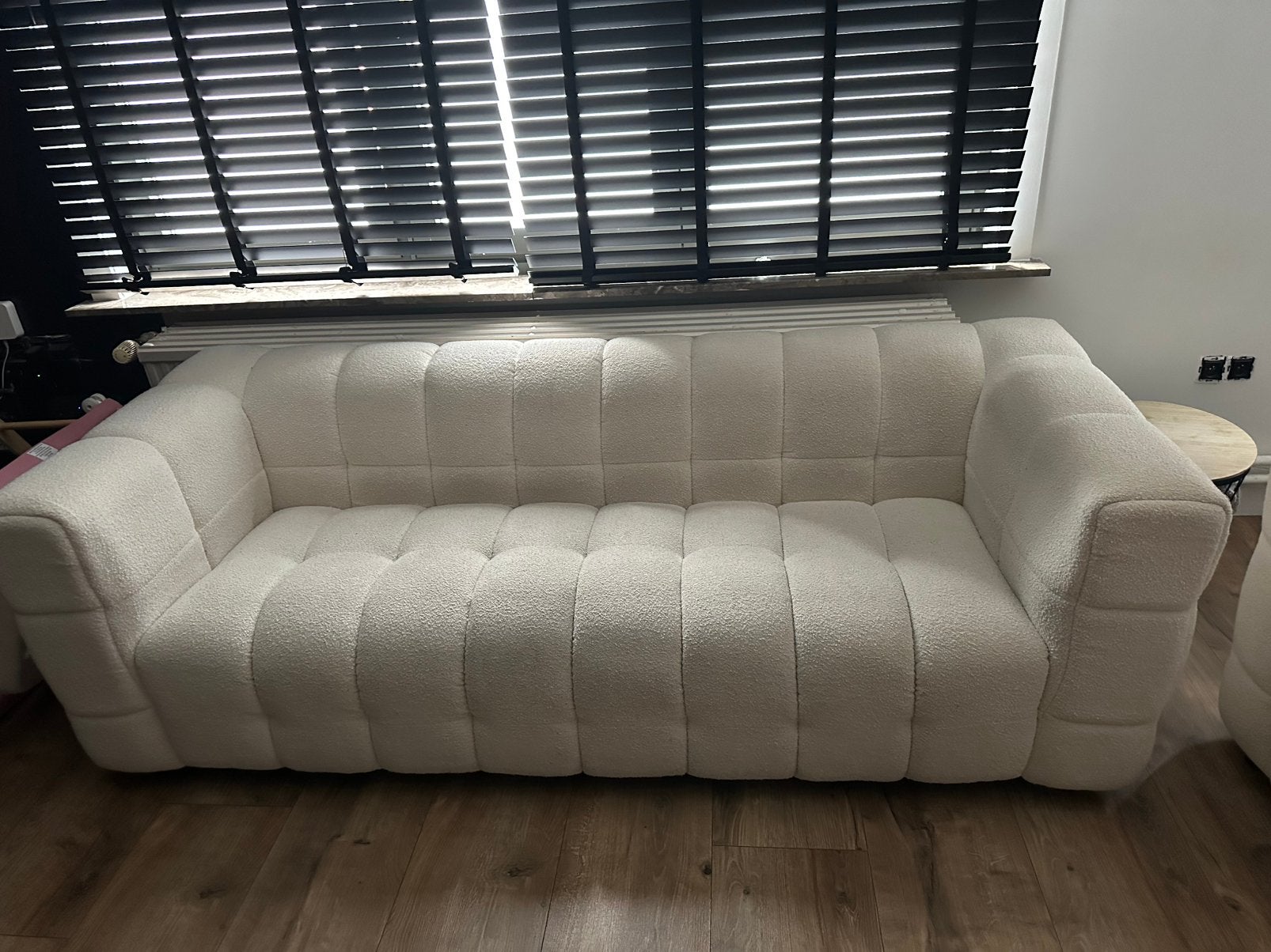 Salon, Ophalen, Zo goed als nieuw