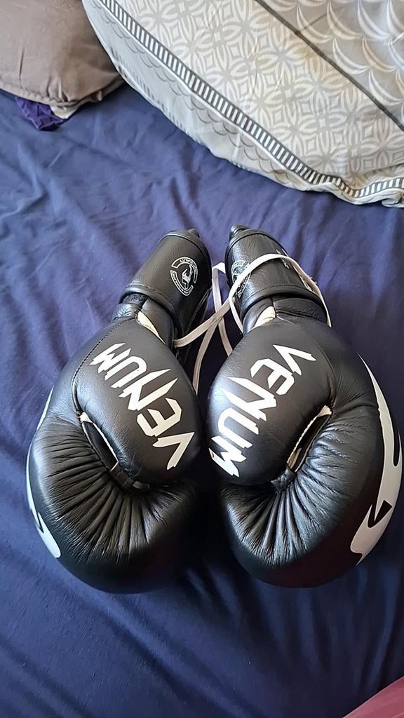 Venum bokshandschoenen maat 12, Ophalen, Bokshandschoenen