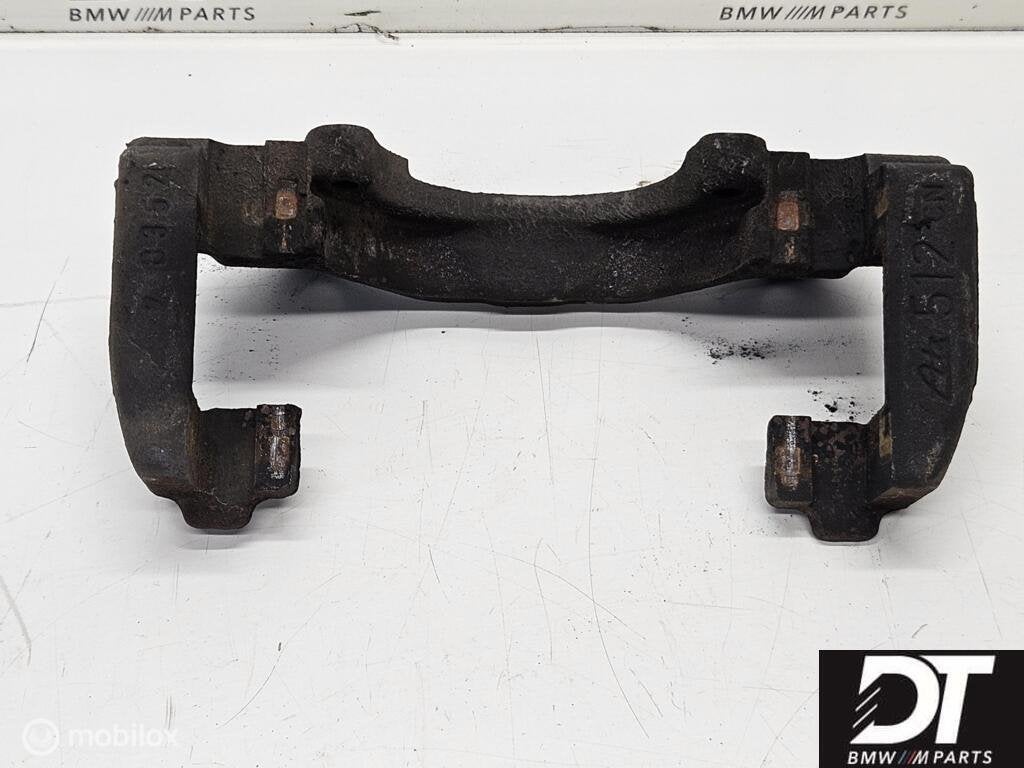 Beugel remklauw rechtsvoor BMW M5 E39 34112229384, Auto-onderdelen, Gebruikt, Ophalen of Verzenden, BMW, BMW