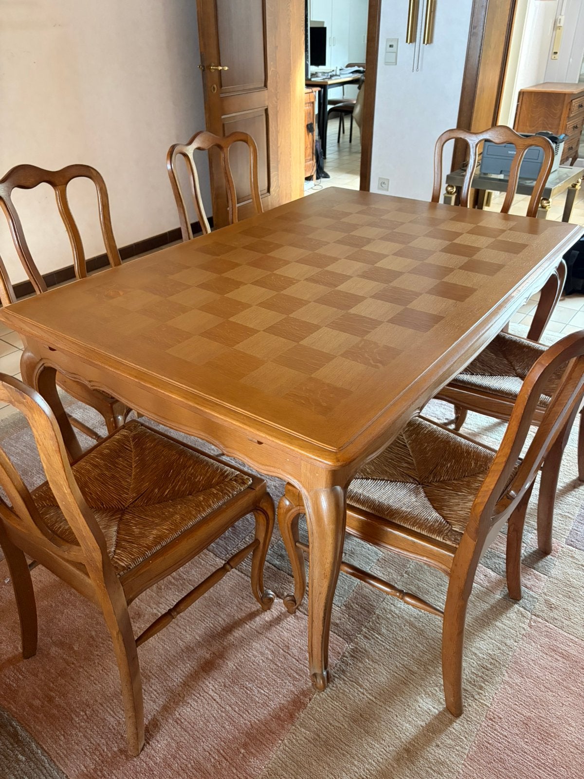 Vintage tafel en 6 bijhorende stoelen, Antiek en Kunst, Ophalen