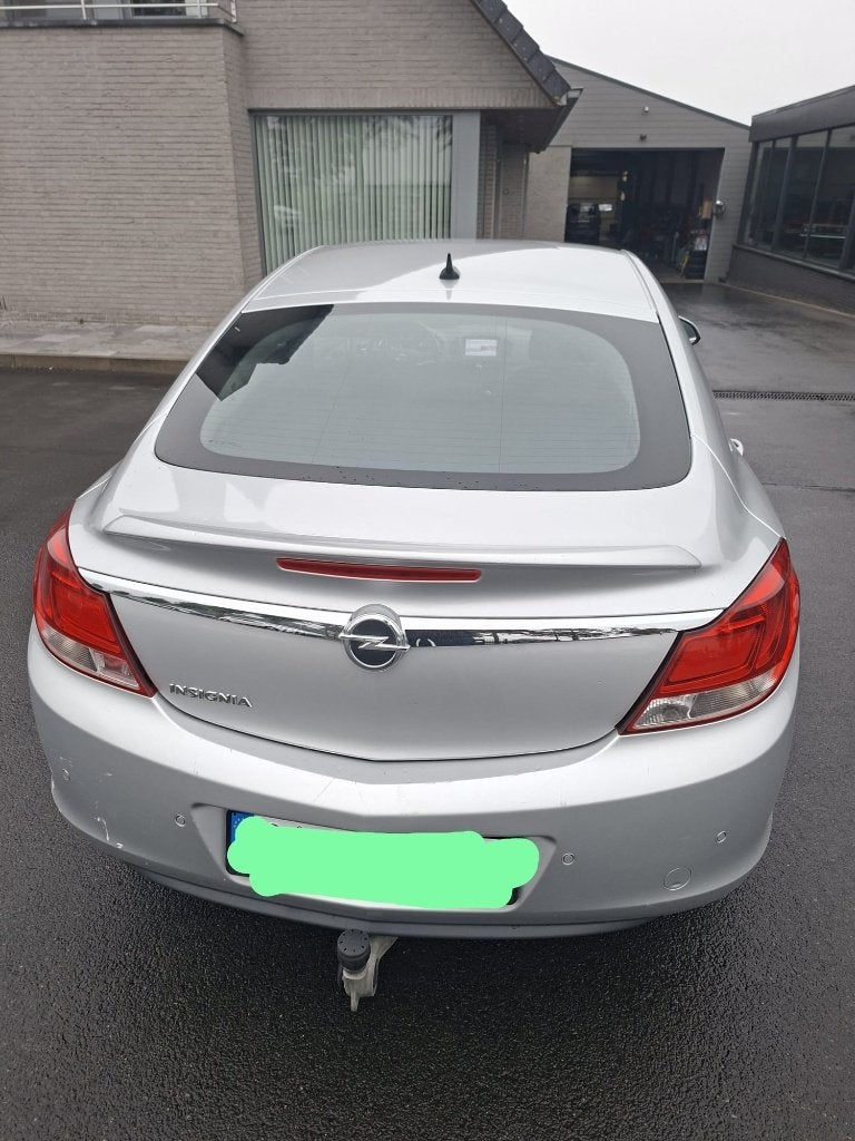 Opel Insignia 1.8 (2010) – 154.037 km, Auto's, Voorwielaandrijving, Euro 5, Stof, 1503 kg