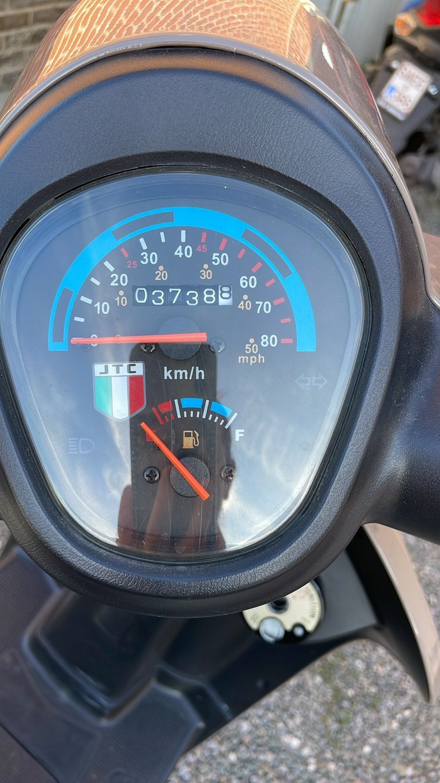Jbc bella scooter, Fietsen en Brommers, Ophalen, Zo goed als nieuw, Klasse A (25 km/u), Benzine