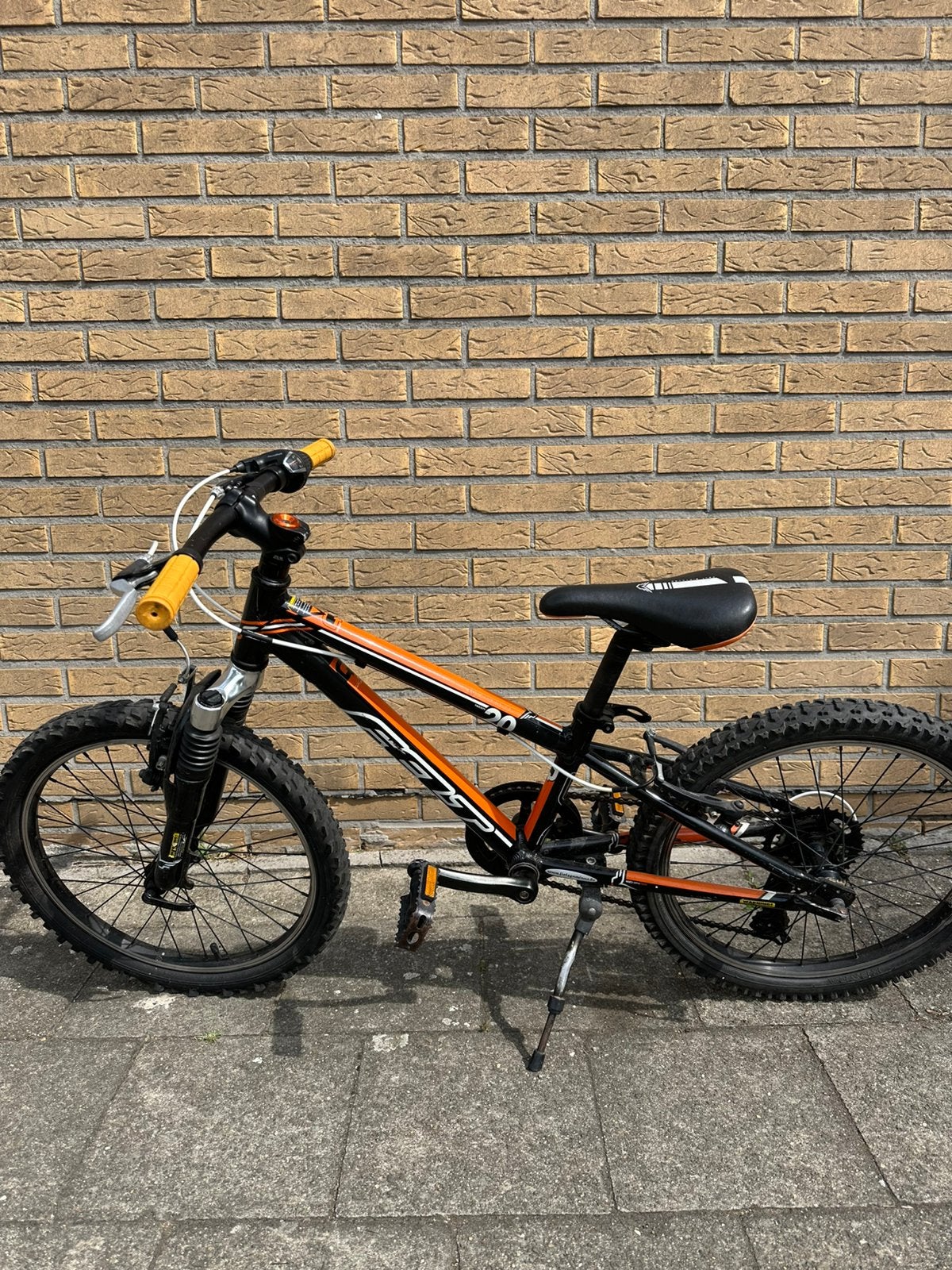 Felt mountainbike voor 7-8 jarige, Fietsen en Brommers, Ophalen, Zo goed als nieuw