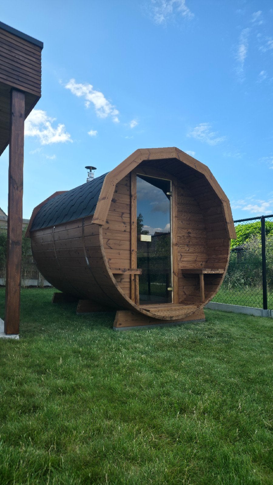Livraison et installation gratuites d'un sauna en baril de 2, Enlèvement ou Envoi