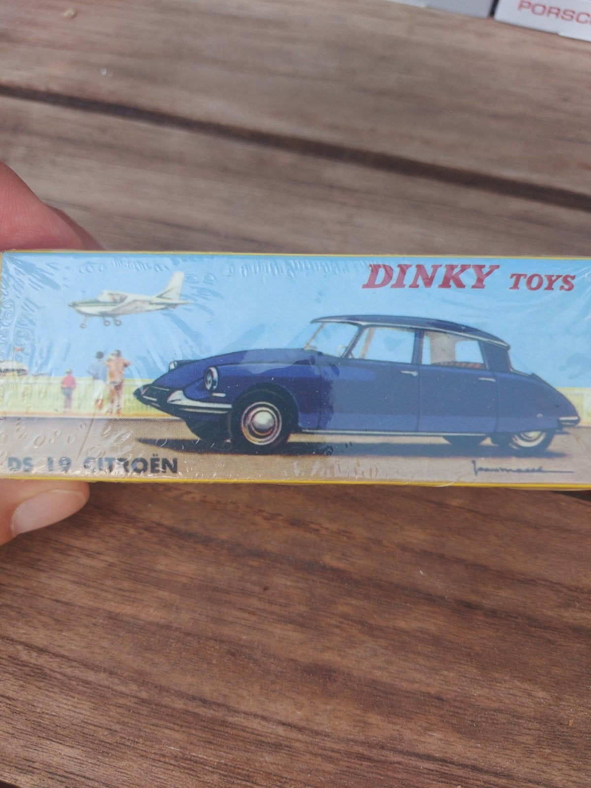Dinky toys DS Citroën nr 530., Ophalen