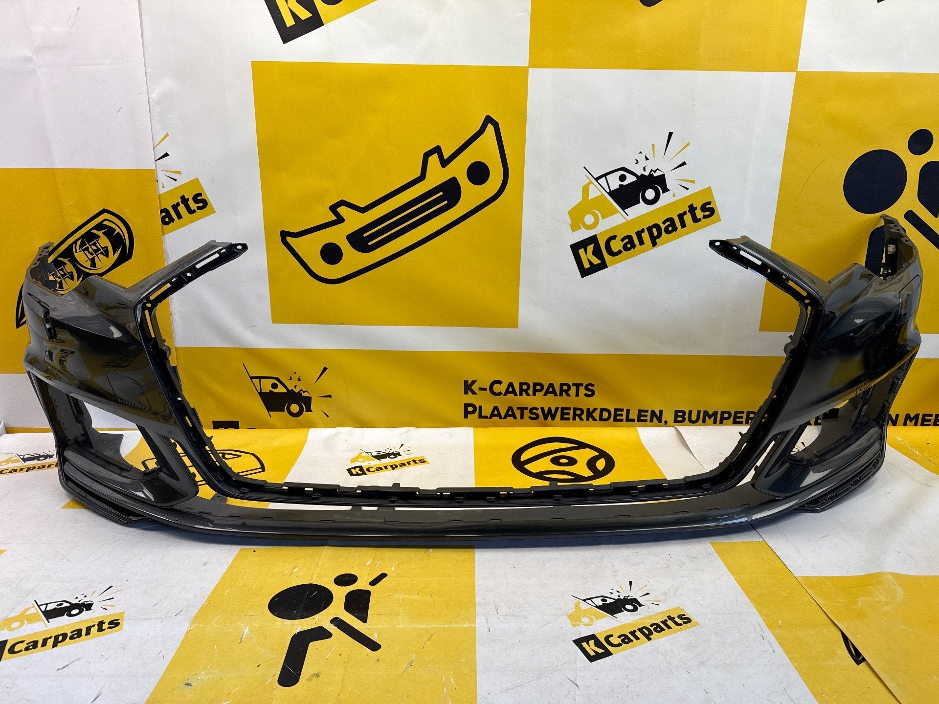 Voorbumper Audi A6 C8 KLS s-Line bumper 4k0807437c, Auto-onderdelen, Gebruikt, Voor, AUDI AG, Auto-Union-Strasse 1
85045  Ingolstadt, DE