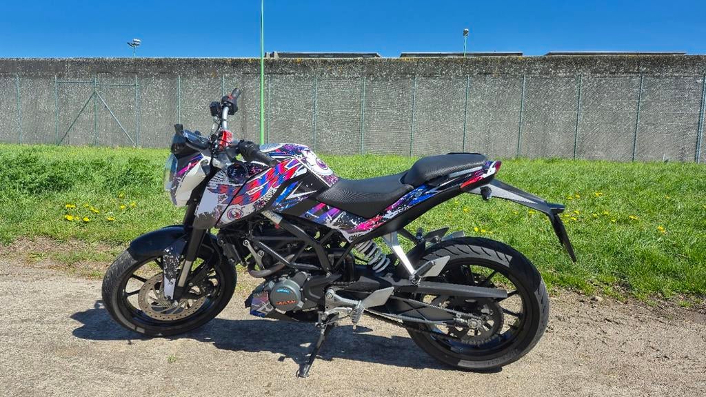 KTM Duke 125 ABS - 2016 - 30 000 km, Motoren, Ophalen
