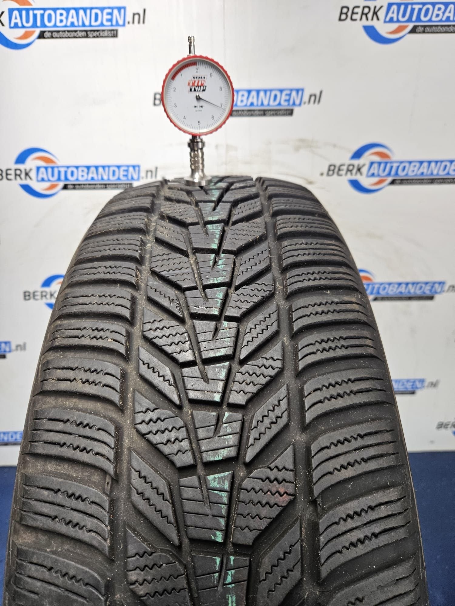 2x Hankook Winter I'cept Evo3 XL 235/60 R18 107H 235/60/18 2, 18 inch, Gebruikt, -, -
