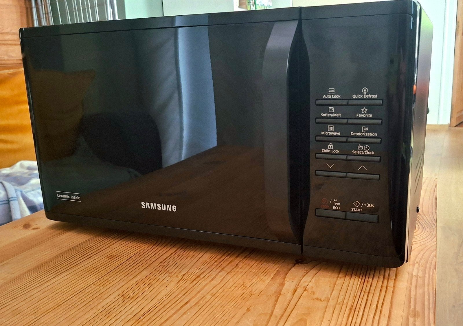 Samsung magnetron bijna nieuw 800W volume 23L lade 29cm, Elektronische apparatuur, Microgolfovens, Ophalen of Verzenden, Microgolfoven