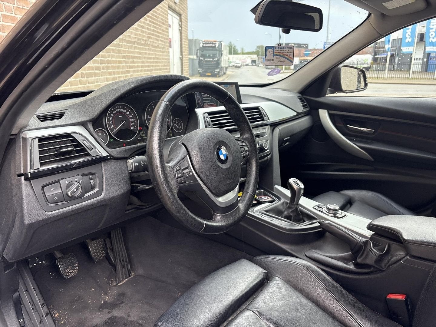 BMW 320 3-serie 320i EfficientDynamics Edition High Executiv, Navigatiesysteem, Bedrijf, 3 Reeks, 124 g/km