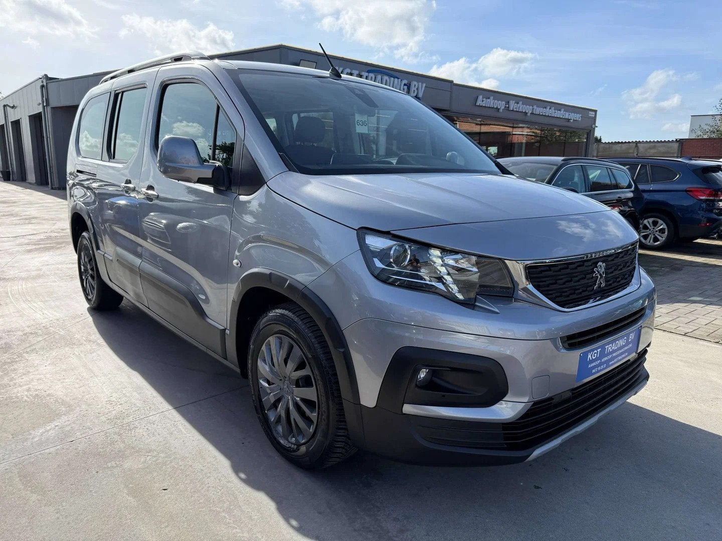 Peugeot Rifter 1.5 BLUEHDI AUTOMAAT ROLSTOELAUTO OMBOUW NAVI, Auto's, Automaat, Stof, Gebruikt, 4 cilinders