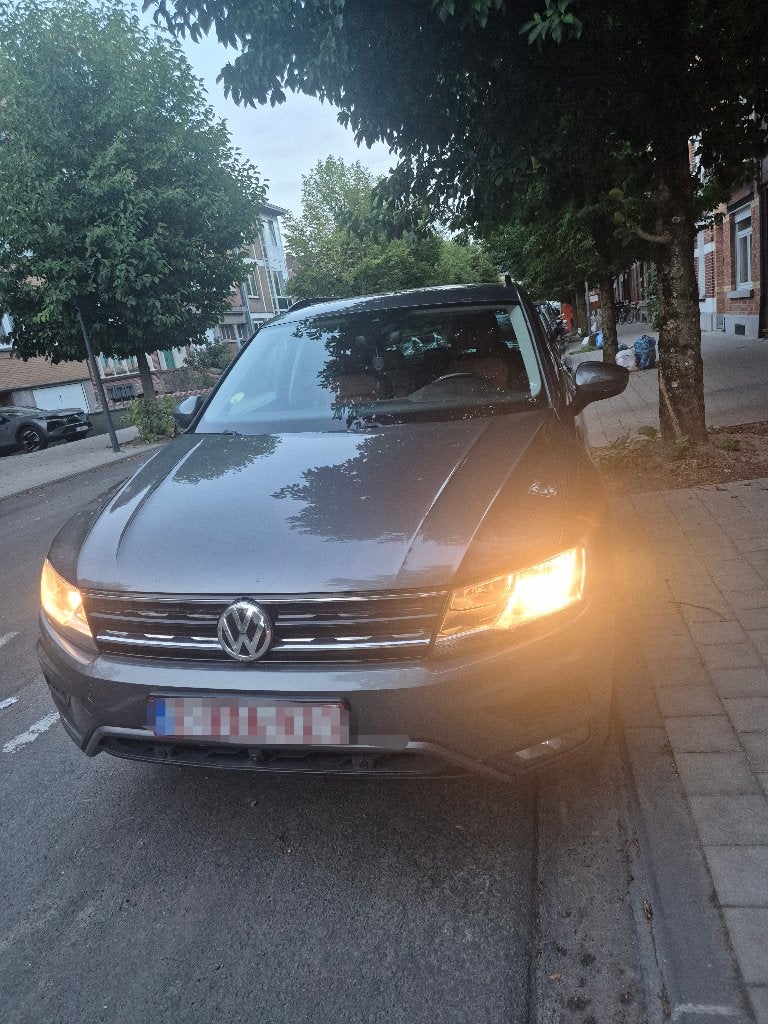 2017 Volkswagen TIGUAN 4MOTION - FULL OPTION!, Cuir, Argent ou Gris, Achat, Automatique