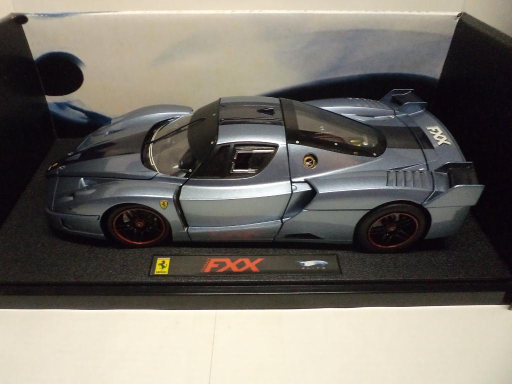 Hotwheels Elite Ferrari FXX, Enlèvement ou Envoi, Comme neuf, Voiture, Hot Wheels