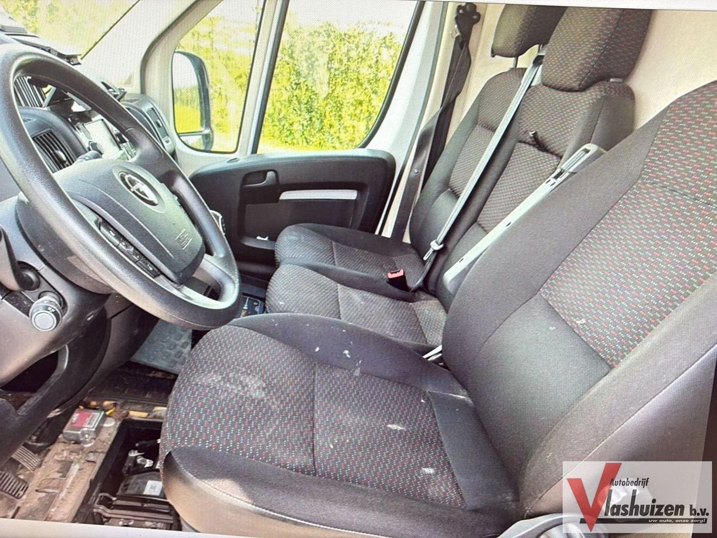 Opel Movano 2.2D 140 L3H2 Edition | MOTOR DEFECT! | € 6.450,, Wit, Electronic Stability Program (ESP), Bedrijf, Te koop