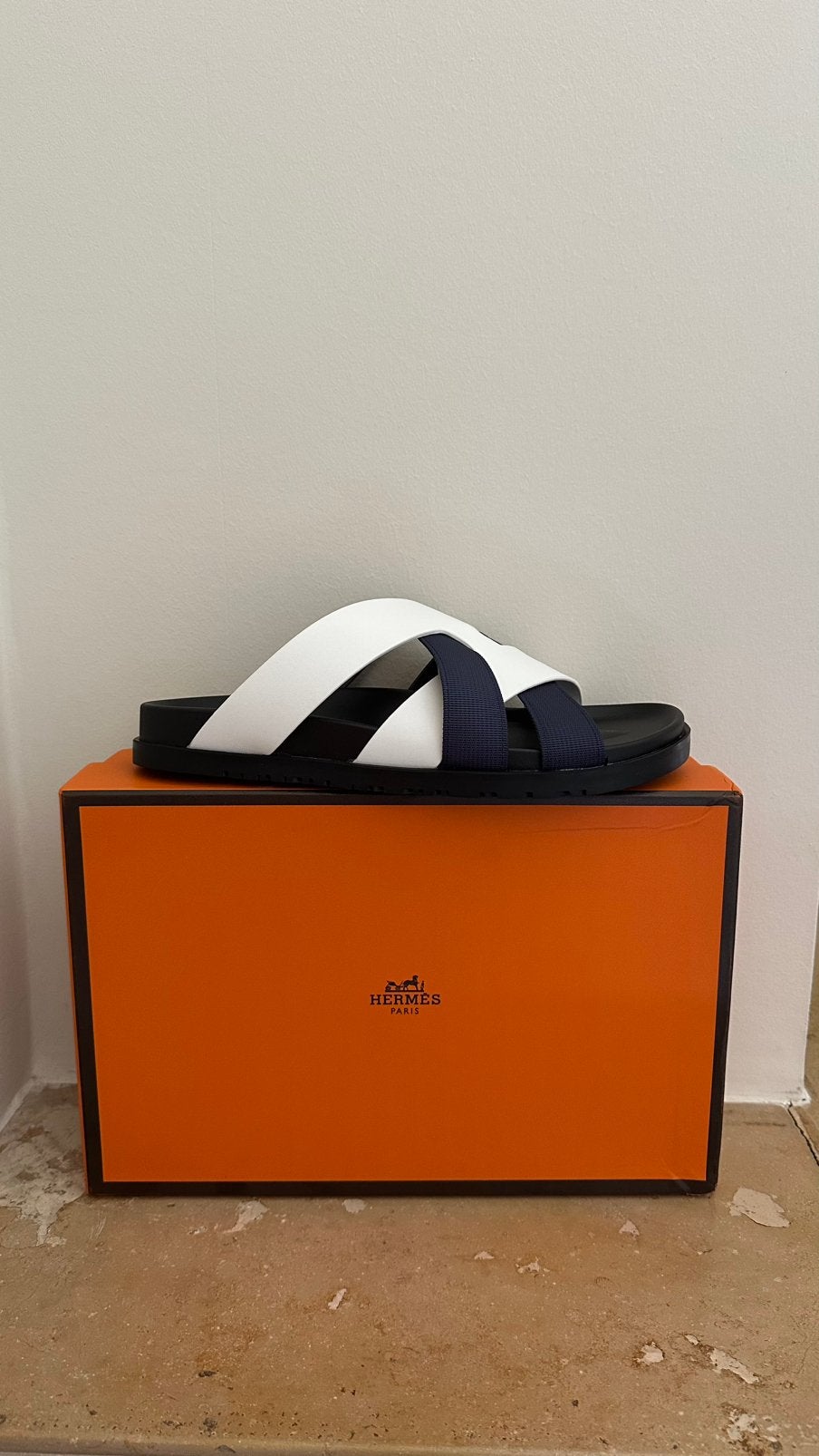 Hermes Kazimir Sandal NavyBlue, Vêtements | Hommes, Chaussures, Enlèvement ou Envoi, Comme neuf, Sandales