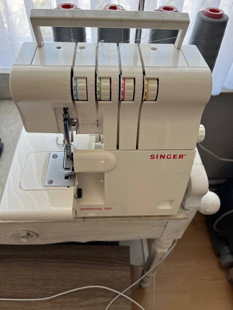 Overlock singer, Ophalen, Zo goed als nieuw, Lockmachine, Singer