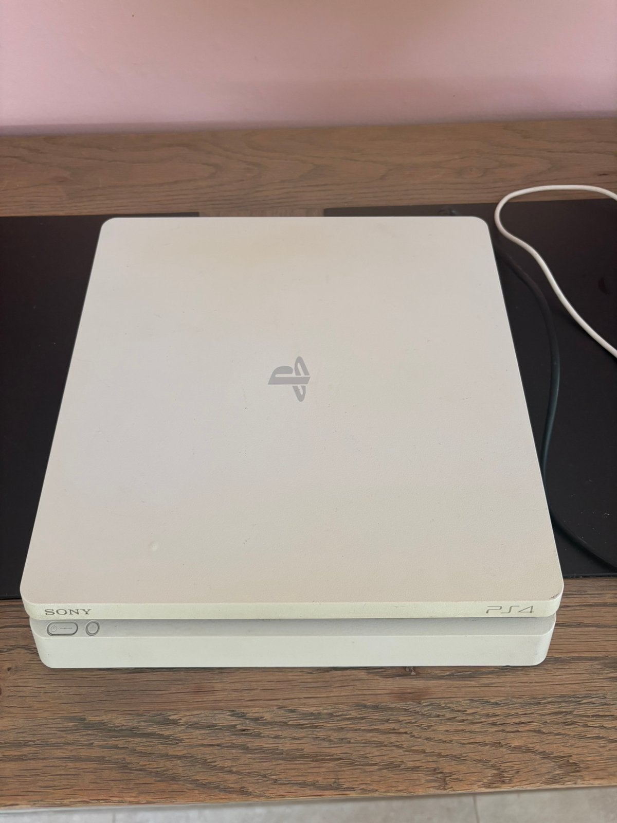 Playstation 4, Games en Spelcomputers, Spelcomputers | Sony PlayStation 4, Ophalen of Verzenden, Gebruikt, Met 2 controllers